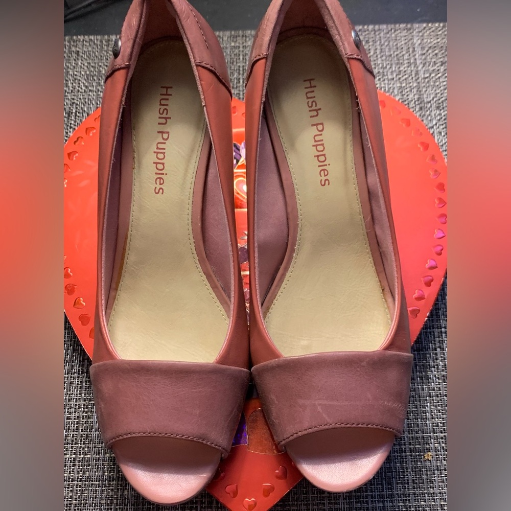 Pink hush puppy heels